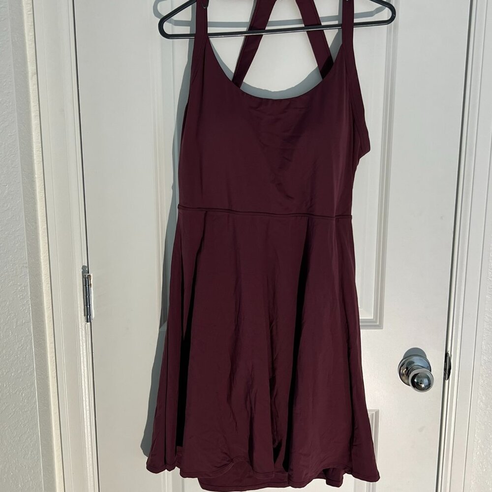 NWOT Halara Backless Twisted Active Dress